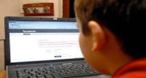 L’Algérie met en garde contre les dangers de la mauvaise utilisation d’Internet par les enfants