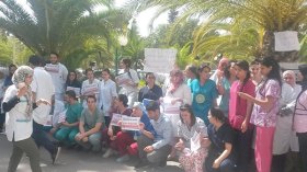 “الطبّ المجاني هلكنا وقلة الإمكانات مرمدتنا والمواطن لا يحسن عوننا”!