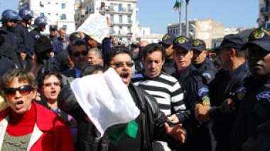 For the Sixth time since February 12: Police break up protests in Algiers