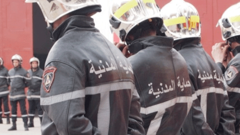 أعوان الحماية المدنية “الأدبيون” يحتجون أمام وزارة الداخلية