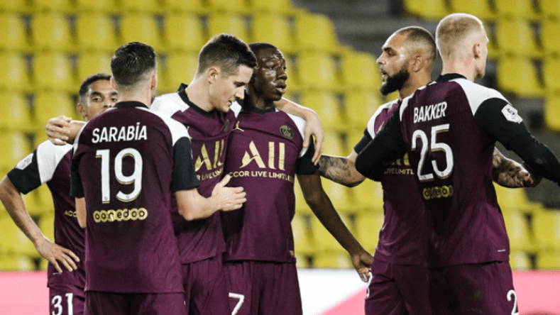 بِالفيديو: حادثة طريفة للاعبي “البي آس جي” في ألمانيا