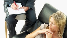 نعم‭ ‬للمشعوذين‮ ‬والرقاة‭.. ‬لا‭ ‬للطبيب‭ ‬النفساني‭!‬