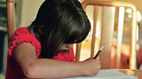 تغريب الأسرة وراء تزايد الإصابات النفسية