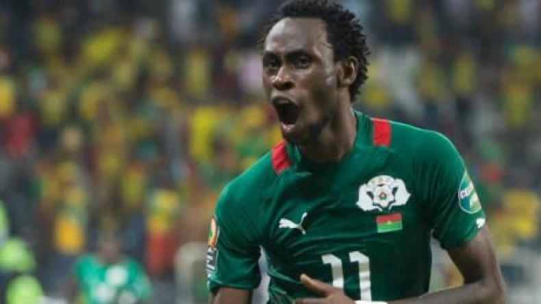 نجم بوركينافاسو مرشح للعب في قطر