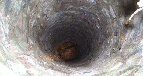 Neuf personnes dont deux sapeurs-pompiers décèdent dans un puits à Constantine