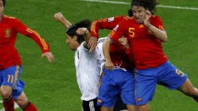 تأهل إسبانيا  للنهائي بعد فوزها على ألمانيا (1-0)