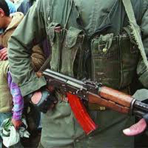 Sit-in des patriotes devant le Sénat