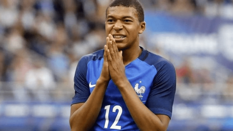 مبابي.. ابن الجزائرية الذي يصنع انتصارات “الديوك” بـ”مونديال” روسيا