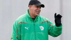 سعدان يُفضّل ميسي على رونالدو