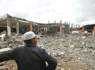 Algerian court opens the case of major earthquake