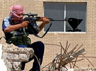 Arab fighters number in Iraq fall to 300