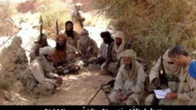 هؤلاء هم المعتقلون الذين تطالب القاعدة بالإفراج عنهم