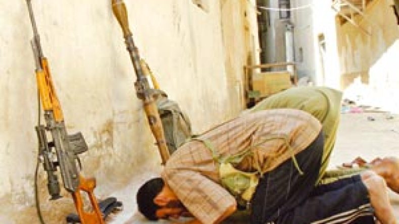 مقاتلون‭ ‬جزائريون‮ ‬في‮ ‬العراق‮ ‬يدفعون‮ ‬120‮ ‬مليون‮ ‬للفرار‮ ‬من‮ ‬القاعدة