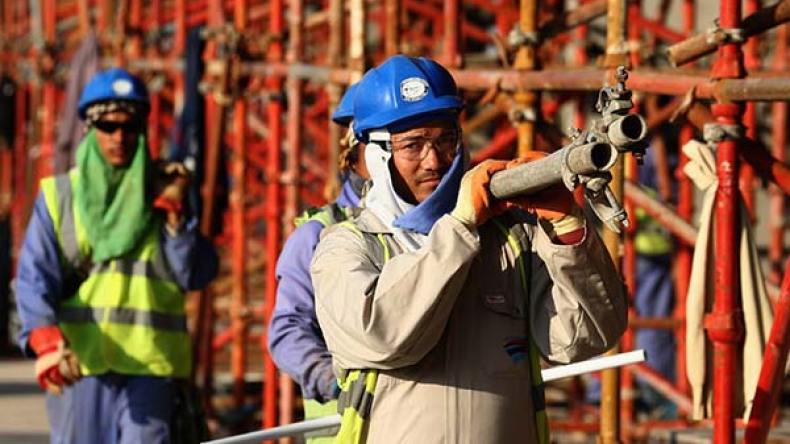 قطر تنفق 500 مليون دولار أسبوعيا من أجل المونديال