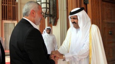 Emir Of Qatar Visits Gaza, Becoming First Arab President There Since 2007