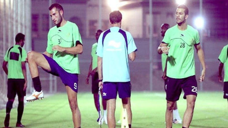 Meghni retrouve la compétition, Belmadi limogé