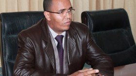 زروال وحمروش والابراهيمي لا يملكون رؤية لمعارضة أو تغيير النظام