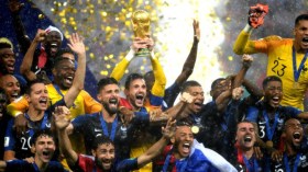 الفرنسيون يلجأون إلى الأرقام للرد على حملة تشكيك فوزهم بـ”المونديال”