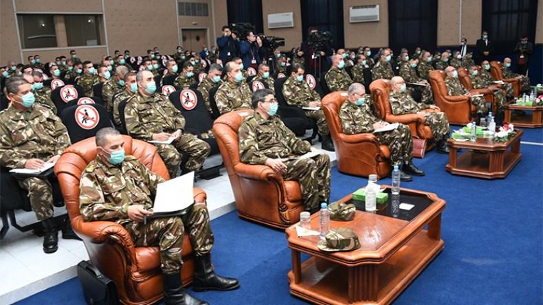 الفريق شنقريحة: الصناعة العسكرية هدفها تلبية احتياجات الجيش