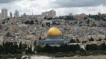 اتجهوا نحو القدس تصنعوا قوَّتكم وتتوحَّد بلدانكم