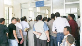 تهديدات بالفصل وخصم رواتب المضربين في البلديات