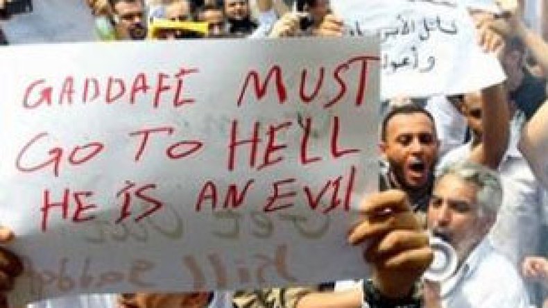 إغلاق الحدود التونسية مع ليبيا في وجه النازحين