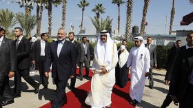 أمير قطر يصل قطاع غزة