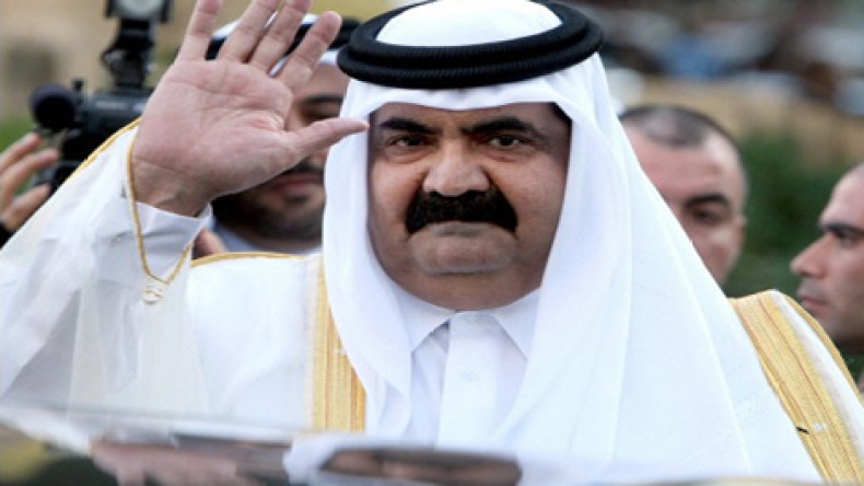 أمير قطر يلتقي “أهل الحل والعقد” بنية تسليم السلطة لابنه