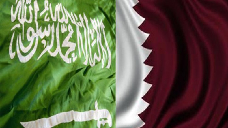 السعودية تمنع صحفييها من الكتابة للصحف القطرية