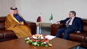 قطر تدعم جهود الجزائر لحل الأزمة في مالي وليبيا