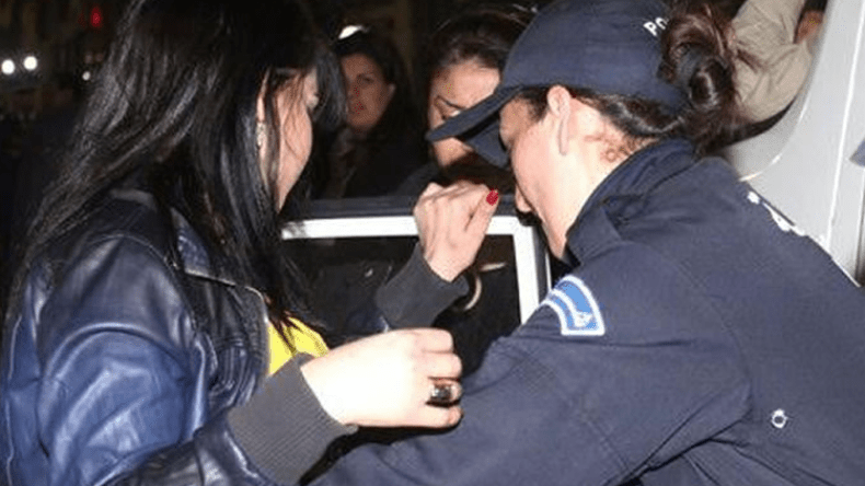 اكتشاف جثة رعية تركي وتوقيف فتاتين بتهمة ممارسة الدعارة بباتنة