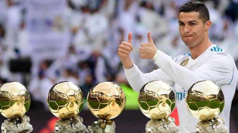 هكذا تُصنع جائزة “الكرة الذهبية”