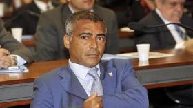 روماريو: أدعو “الرّب” حدوث “تسونامي” ينظّف دهاليز وساحة الفيفا!