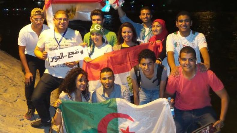 عمرو موسي يهنّئ عبر “تويتر” وتريكة يطالب بإستكمال المسيرة