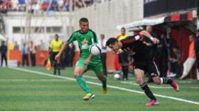 “السنافر” في الريادة