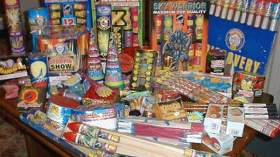 حجز 56 ألف وحدة من الألعاب النارية والمفرقعات بغرداية