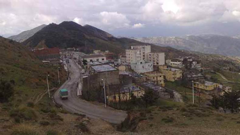 سكان دوار أبراراس بتوجة في بجاية يطالبون برفع الغبن عنهم