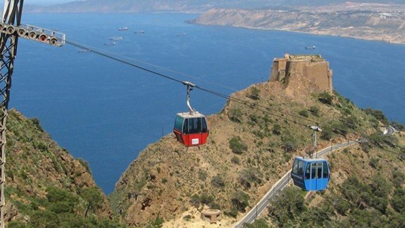 تليفيريك وهران.. معلم سياحي مهدّد بالزوال ؟؟