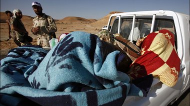 L'ONU distribue une aide alimentaire aux personnes ayant fui Bani Walid