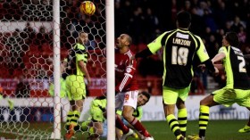 مساعد مدرب نوتنغهام يصف جبور بـ “القنّاص”