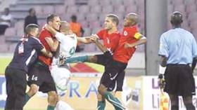 “الكاف” تعاقب جبور بلقاءين