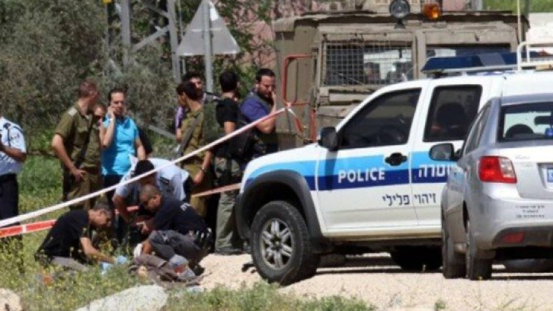 فلسطيني يطعن 3 إسرائيليين في رعنانا وسط إسرائيل