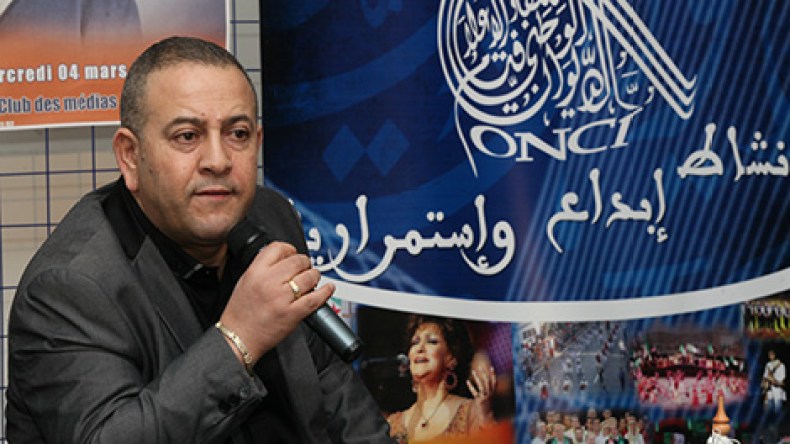 رابح عصمة: “جنسيتي جزائرية وليست قبائلية وأحترم موقف إيدير ومنڤلات”