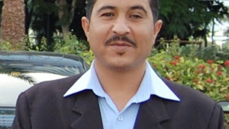 نحن ليبراليون ولسنا إسلاميين ولا يدافع عن القتلة إلا البلطجية