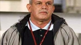 الطاقم الفني يشرح رواندا دفاعيا وهجوما