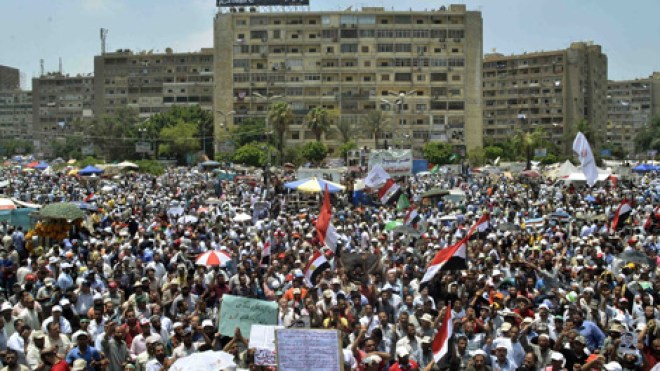 المصريون ينظمون أكبر مائدة رمضانية في التاريخ