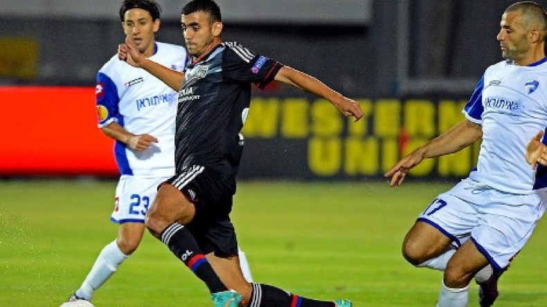 شقيق غزال يدشن مسيرته الإحترافية في الكيان الصهيوني!