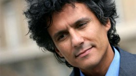 مرشح الرئاسيات رشيد نقاز يحاول المرور”برا” إلى المغرب