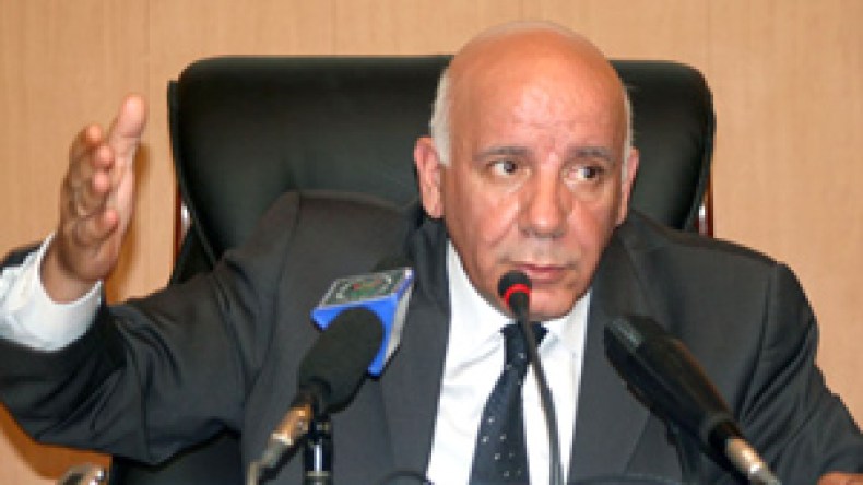 وزير الفلاحة: الدولة مستمرة في دعم الفلاحين ومنتجي الحليب