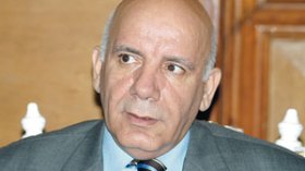 الحكومة تقرر توسيع القائمة إلى اللحم والبيض والبصل